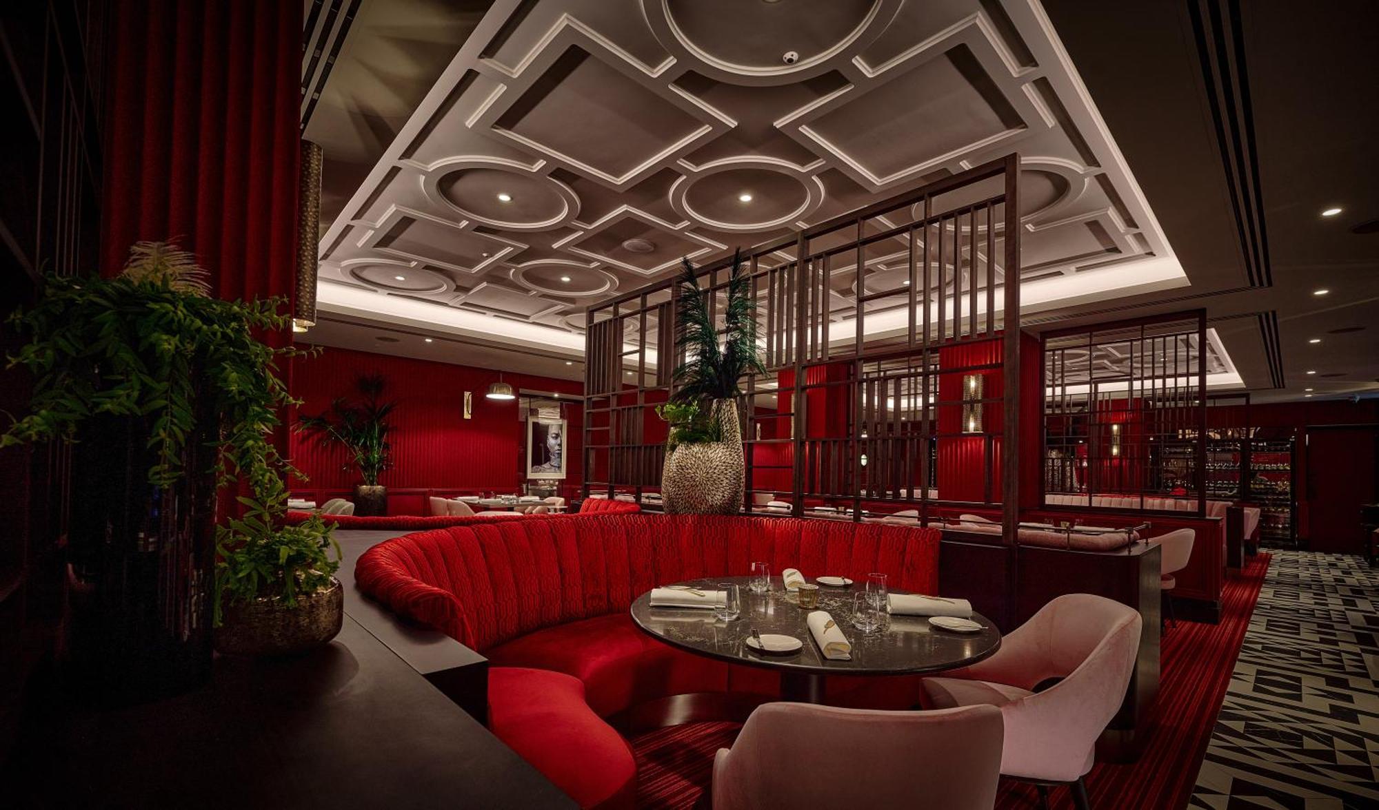 Conrad London St James Экстерьер фото Interior of the restaurant